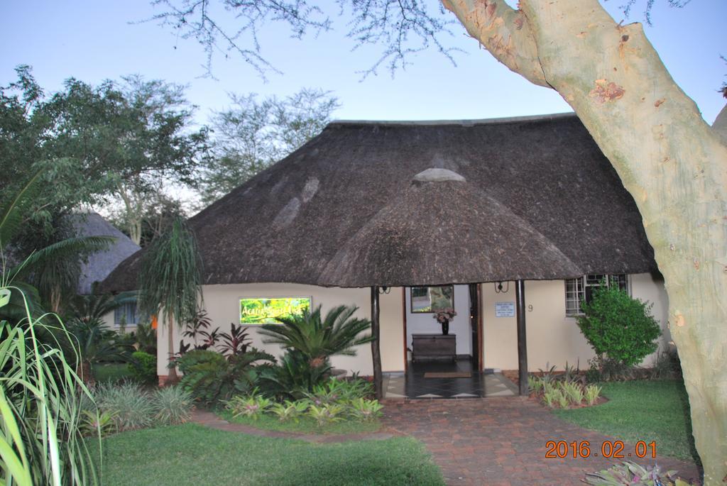 Acasia Guest Lodge Komatipoort Exterior foto